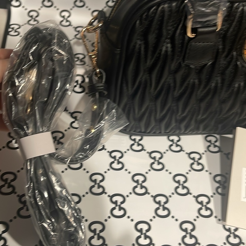 NWT Bundle of 2 NEW Valentino Orlandi bags both crossbody - Picture 16 of 17